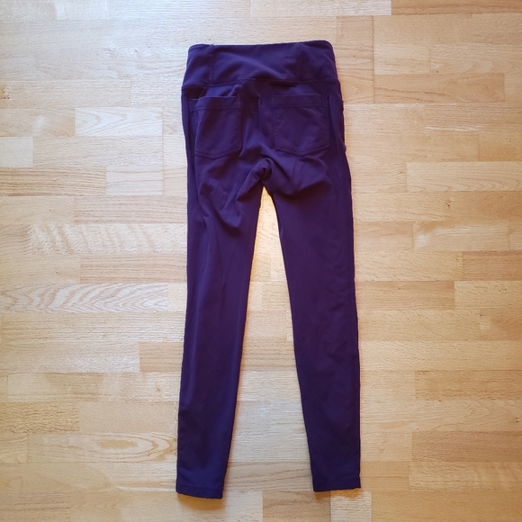 Athleta Leggings color red/purplish - Picture 3 of 7